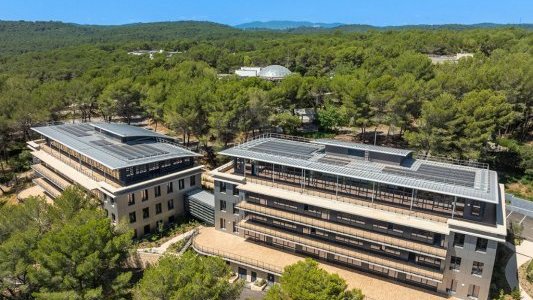 Newton Offices lance “Newton à la Carte”, une offre de bureaux flexible nationale