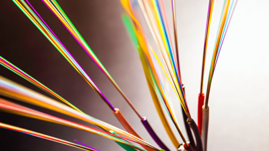 La ville de Tourrettes-sur-Loup et SFR inaugurent le réseau fibre de la commune