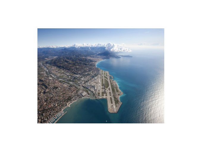 L'aéroport de Nice, (…)