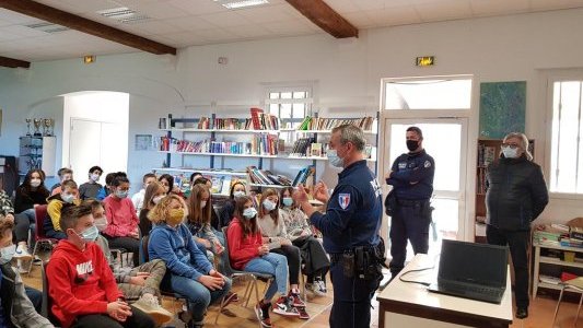 A Cogolin, la police municipale sensibilise les écoliers et collégiens
