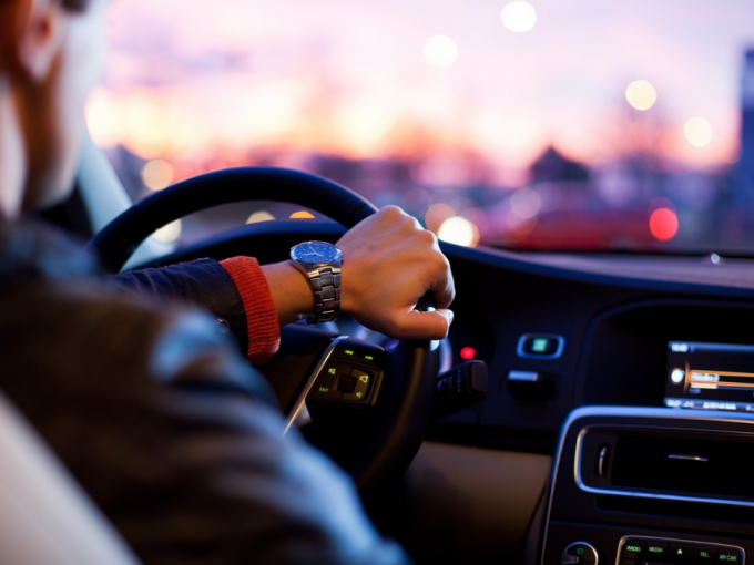 Permis de conduire : (…)