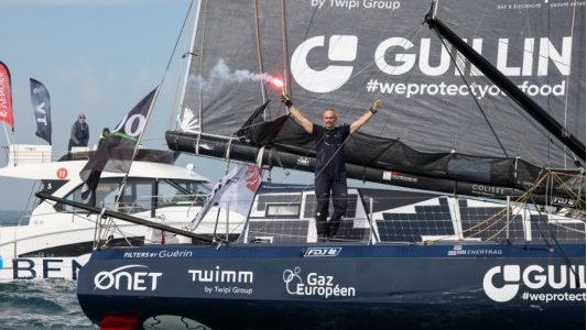 Onet renouvelle son engagement aux côtés de Fabrice Amedeo jusqu'au Vendée Globe 2028