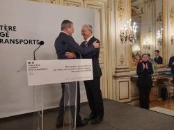 Louis Nègre a été élevé au rang d'Officier dans l'Ordre de la Légion d'honneur