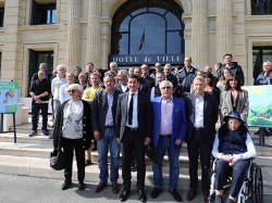 Dès le 1er juin à Cannes : interdiction de tout plastique jetable dans les kiosques de restauration 