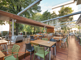 Les défis majeurs des Cafés-Hôtels-Restaurants : un secteur sous tension 