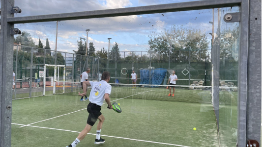 Première "Cash Padel Cup" : Les professionnels de la finance se sont affrontés au padel dans la bonne humeur