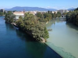 Remise du rapport "mainmise sur la ressource en eau par les intérêts privés et ses conséquences"