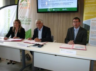 La Provence Verte renouvelle ses partenariats avec la Chambre d'Agriculture et la SAFER