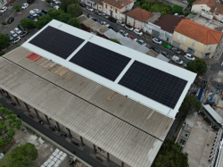 À Cannes, une centrale photovoltaïque sur le boulodrome Troncy pour alimenter des bâtiments municipaux