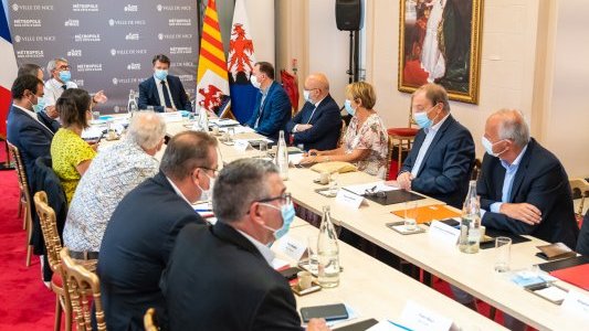 Covid : le conseil des maires a défini les mesures d'un plan à l'échelle métropolitaine 