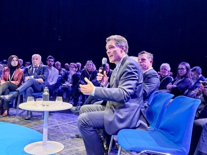 Éric Pauget reconduit (…)