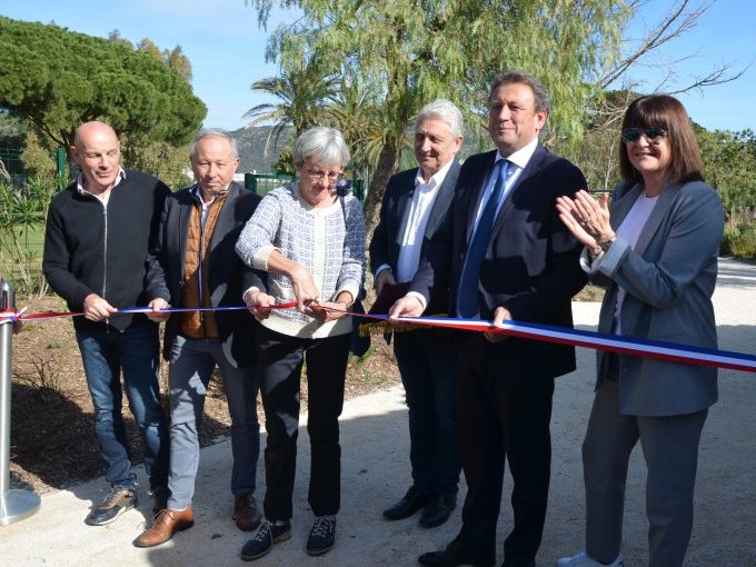 Au Lavandou, le Grand (…)