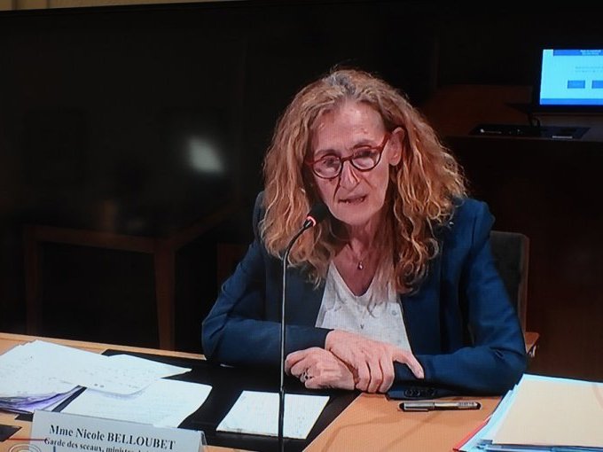 Cabinets d'avocats : (…)