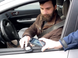 Carte d'identité et permis de conduire numériques : l'appli France Identité dorénavant ouverte à tous