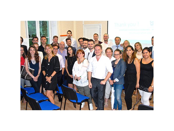Jeunes experts-comptables