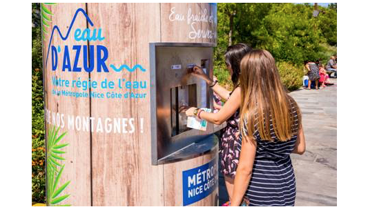  ? Une fontaine à eau, plate ou gazeuse, gratuite et en libre service !