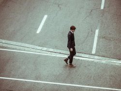 Déplacements professionnels d'absolue nécessité : une attestation employeur obligatoire