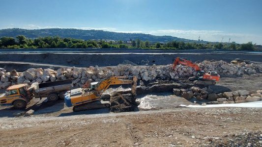 Les travaux d'urgence du SMIAGE sur la digue de Saint-Laurent-du-Var finalisés 