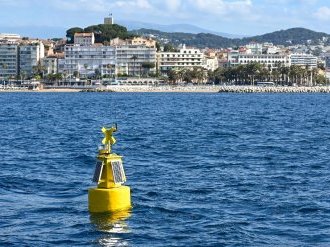 À Cannes, une bouée connectée installée pour surveiller en continu la qualité de l'eau de mer