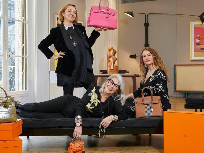 Les drôles de dames (…)