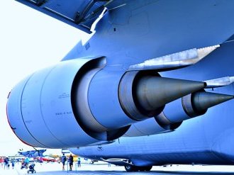 Ae ?ronautique : pour Renaud Muselier « Le Plan de l'État est une excellente nouvelle pour la re ?gion Sud »