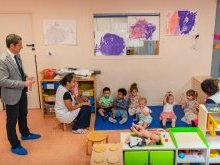 À Cannes, les enfants des crèches municipales initiés à l'anglais et à la lecture