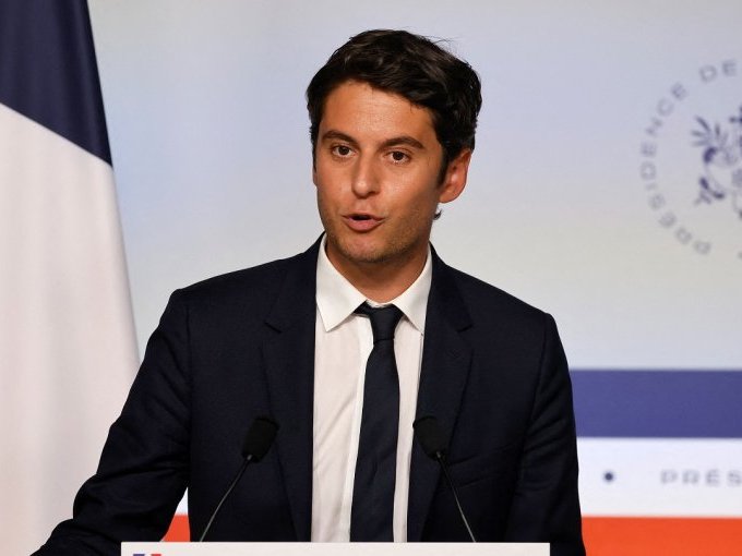 Gabriel Attal nommé (…)