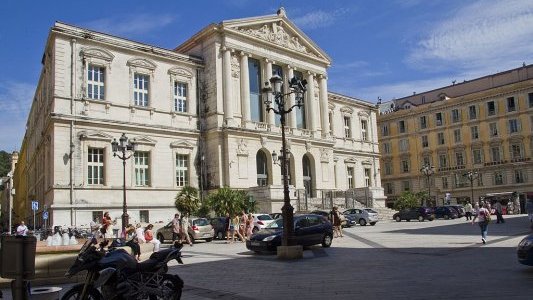 Les tribunaux à l'arrêt à Nice et Grasse
