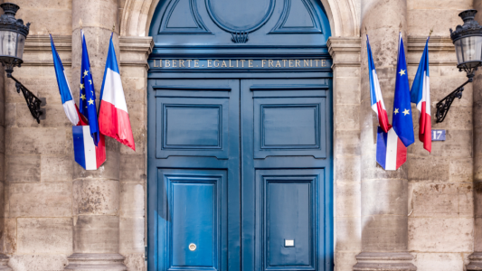 Sénatoriales dans les Alpes-Maritimes : une campagne discrète, un scrutin important