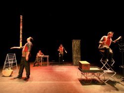 Au théâtre Marelios, humour noir et univers décalé