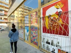 Quand des vitrines vacantes de l'Ariane deviennent un espace de cre ?ation et d'exposition