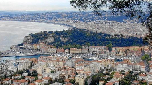 Cadres : la métropole niçoise peu attractive pour les Parisiens
