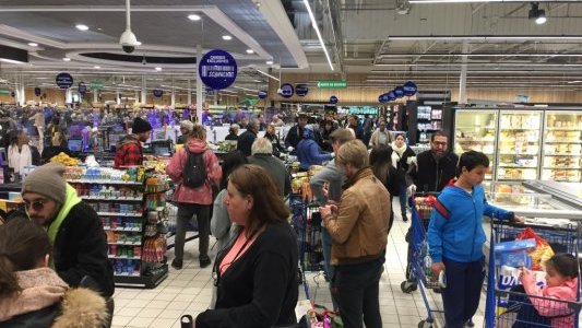 Consommation : les derniers achats avant midi…
