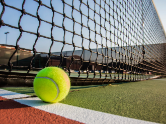 Sigale : avis de marché pour les travaux d'aménagement du terrain de tennis