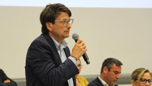 Les professionnels du yachting appellent Emmanuel Macron à sauver la grande plaisance 