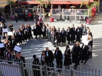[Retour en images] À Nice les justiciables soutiennent leurs avocats en grève !