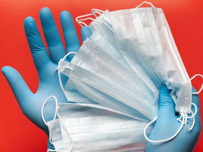 Masques, gel, gants : (…)