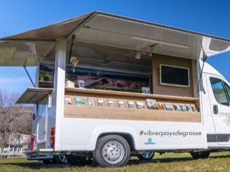 La ville de Grasse réinvente l'accueil touristique avec le Tourism'n Truck