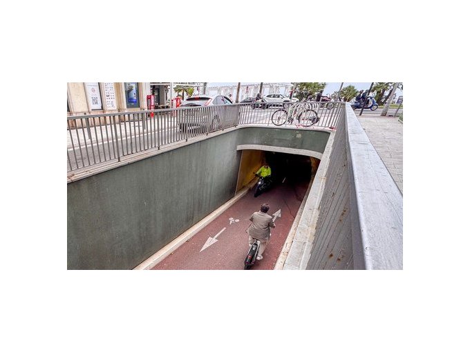 Nice : Le tunnel du (…)