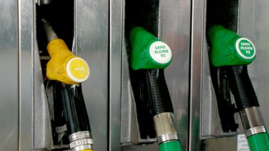Stations-service : « Aucune pénurie de carburant n'est constatée dans les Alpes-Maritimes ».