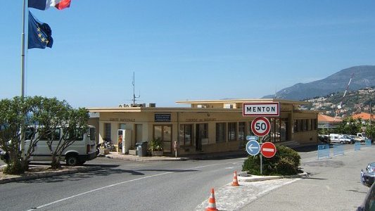 Vacances : un « certificat sanitaire » européen dès le mois de juin ?