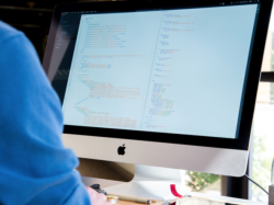 Si vous êtes au chômage partiel en raison du Covid, formez-vous avec UCA au Web & Mobile programming