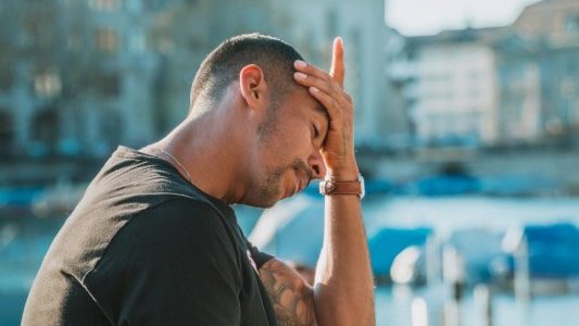 Covid-19 : comment les pompes funèbres se réorganisent pour accompagner les familles ?