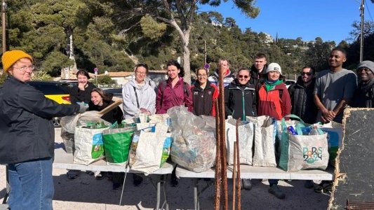 Plus de 81 kilos de déchets ramassés dans les anses toulonnaises