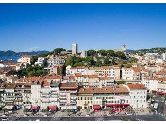 La Mairie de Cannes révise son Règlement Local de Publicité afin de protéger les paysages et réduire la pollution visuelle