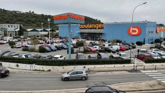 Boulanger pérennise les drive en France