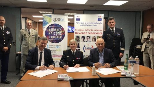 Défense : opérations séduction dans le 06 