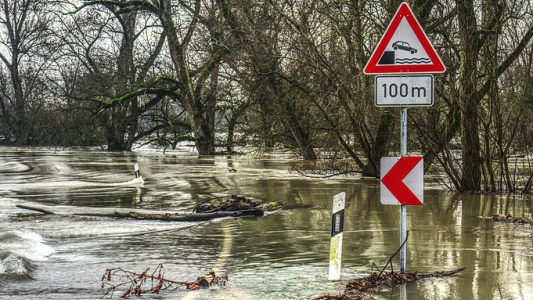 Inondations : début du chantier prioritaire de curage du collecteur à Cannes La Bocca