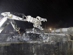  Sur l'A57, la démolition du pont de Tombadou, une opération de grande envergure