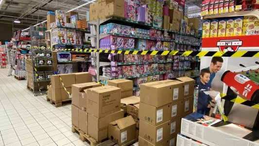 L'État soutient les secteurs contraints de rester fermés